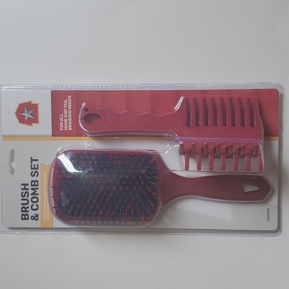 Tractor Supply Equine Grooming Brush/Comb Set - Picture 2 of 7